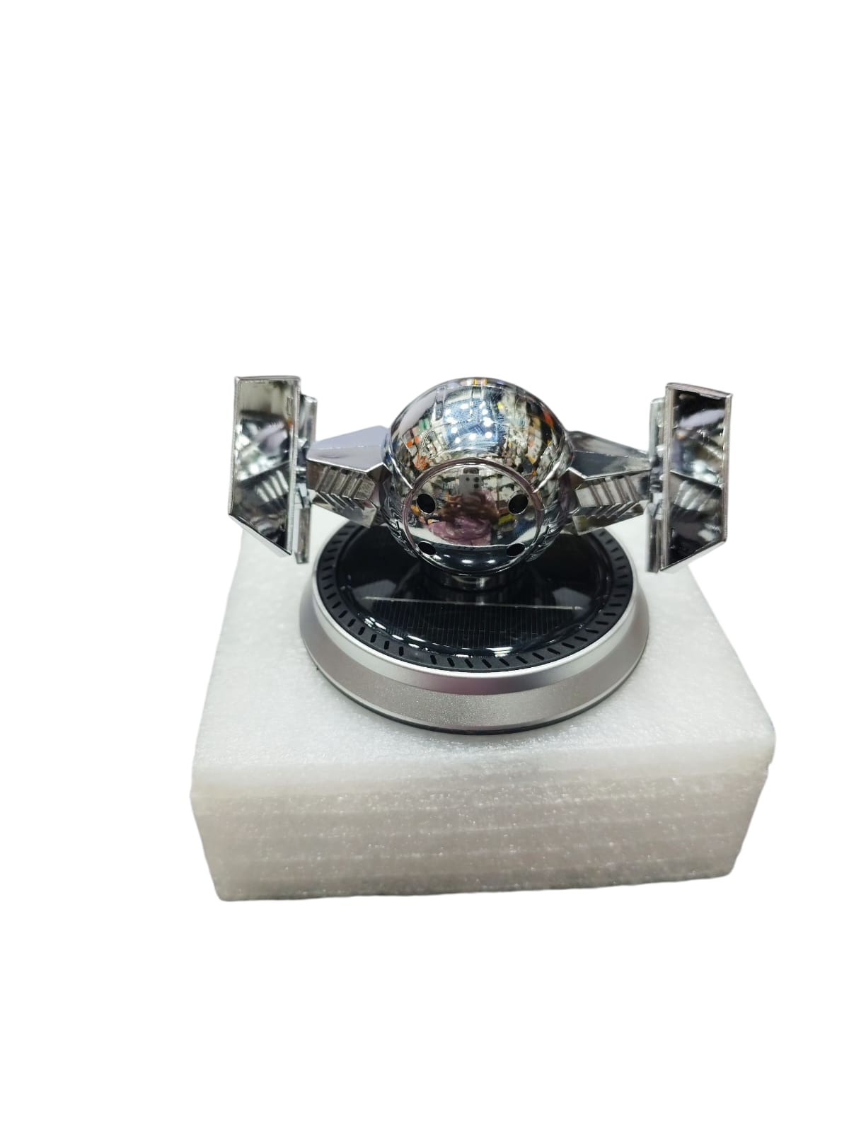 14 CAR SOLAR 14 - Image 1