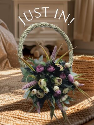 ARTIFCIAL FLOWER RING